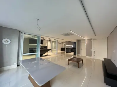 Apartamento com 3 Quartos à venda, 214m² no Gleba Fazenda Palhano, Londrina