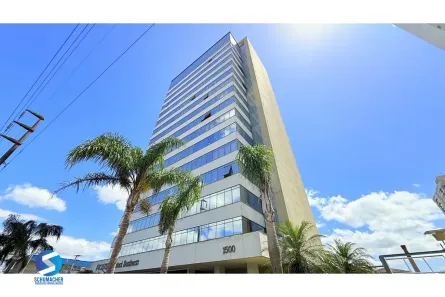Sala Comercial à venda, 48m² no São Geraldo, Porto Alegre
