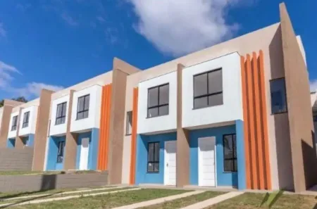 Sobrado com 2 Quartos à venda, 62m² no Jardim Carvalho, Ponta Grossa