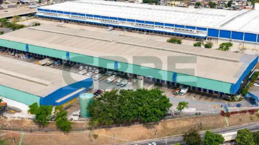 Galpão/Depósito/Armazém para alugar, 1045m² no Pavuna, Rio de Janeiro