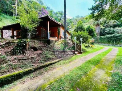 Casa com 4 Quartos à venda, 250m² no Pedro do Rio, Petrópolis