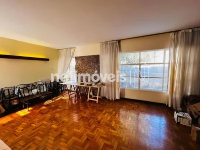Casa com 3 Quartos à venda, 300m² no Carmo, Belo Horizonte