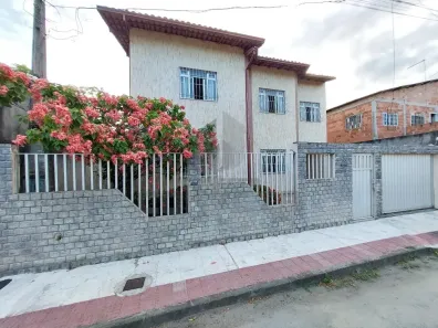 Casa com 4 Quartos à venda, 244m² no Reis Magos, Serra