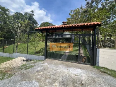 Fazenda/Sítio com 3 Quartos à venda, 200m² no Fazenda Aya, Suzano