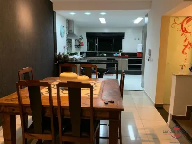 Casa de Condomínio com 3 Quartos à venda, 180m² no Pinheiros, Londrina