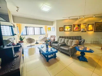 Apartamento com 3 Quartos à venda, 193m² no Meireles, Fortaleza