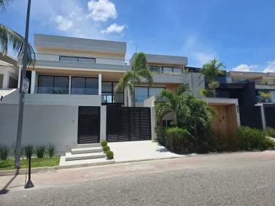 Casa com 6 Quartos à venda, 520m² no Barra da Tijuca, Rio de Janeiro