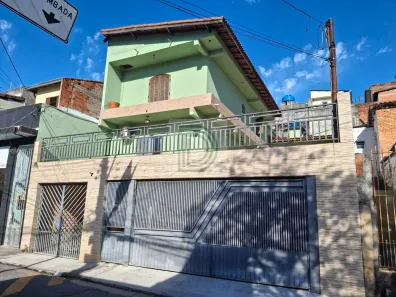 Sobrado com 5 Quartos à venda, 180m² no Vila Tiradentes, São Paulo