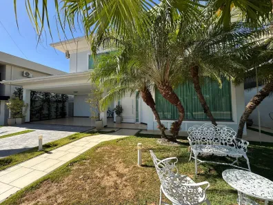 Sobrado com 4 Quartos à venda, 339m² no Residencial Sun Flower, Anápolis