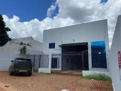 Galpão/Depósito/Armazém à venda, 650m² no Andes, Londrina