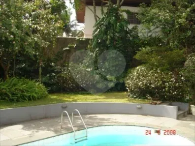 Sobrado com 3 Quartos à venda, 500m² no Jardim Leonor, São Paulo