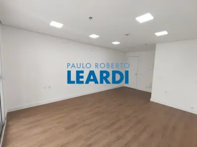 Ponto Comercial à venda, 29m² no Várzea da Barra Funda, São Paulo