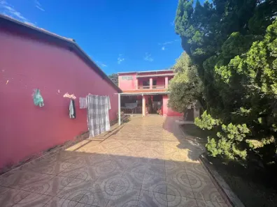 Casa com 3 Quartos à venda, 226m² no Vila Santos, Caçapava