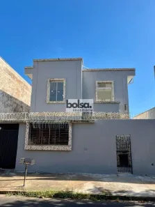 Casa com 14 Quartos para alugar, 11m² no Centro, Bauru