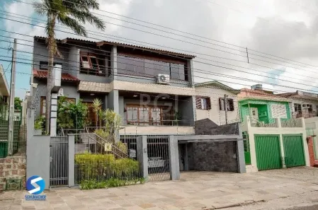 Casa com 5 Quartos à venda, 450m² no Vila Jardim, Porto Alegre