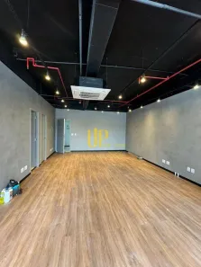 Sala Comercial à venda, 47m² no Sítio Tamboré Alphaville, Barueri