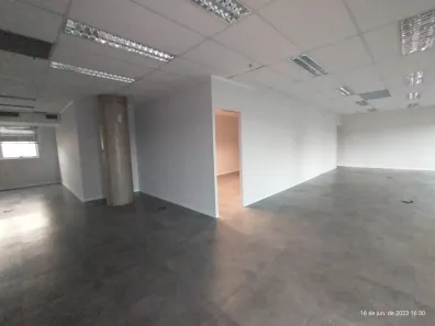 Sala Comercial para alugar, 750m² no Centro, Florianópolis