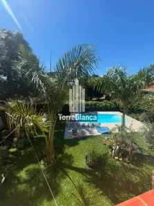 Sobrado com 4 Quartos à venda, 211m² no Centro, Ponta Grossa