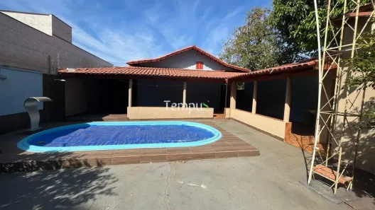 Casa com 3 Quartos à venda, 250m² no Setor Faiçalville, Goiânia