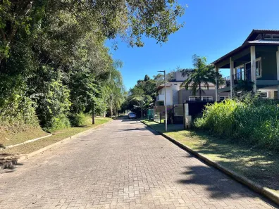 Lote/Terreno à venda, 390m² no Campeche, Florianópolis