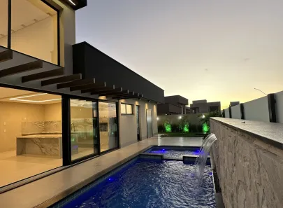 Casa com 4 Quartos à venda, 214m² no Jardim Cristal, Aparecida de Goiânia