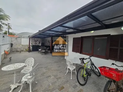 Casa de Condomínio com 3 Quartos à venda, 199m² no Itaúna, Saquarema