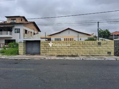 Casa com 5 Quartos à venda, 244m² no Horto, Teresina