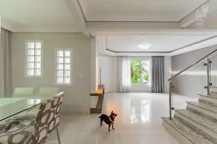 Casa de Condomínio com 3 Quartos à venda, 229m² no Uberaba, Curitiba