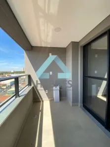 Apartamento com 3 Quartos para alugar, 95m² no Vila Silvinha, Botucatu