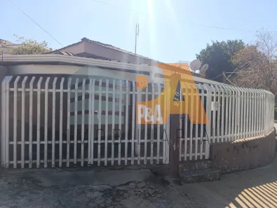 Casa com 2 Quartos à venda, 200m² no Jardim Santa Clara II, Pedreira