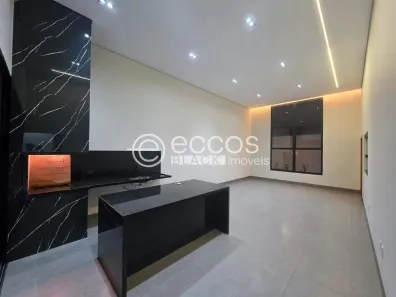 Casa com 3 Quartos à venda, 129m² no Jardim Ipanema, Uberlândia