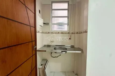 Kitnet à venda, 25m² no Centro, Rio de Janeiro