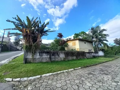 Lote/Terreno à venda, 150m² no Lote Seis, Criciúma