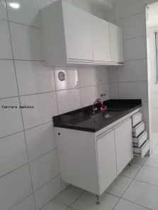 Apartamento com 2 Quartos para alugar, 60m² no Laranjeiras, Uberlândia