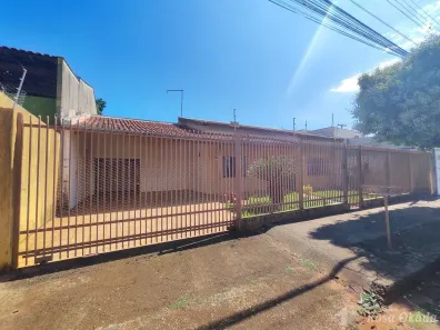 Casa com 3 Quartos à venda, 220m² no Monte Carlo, Londrina