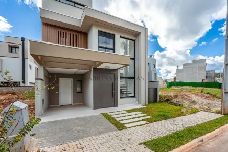 Casa de Condomínio com 3 Quartos à venda, 181m² no Santa Cândida, Curitiba