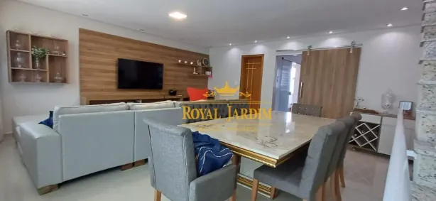 Sobrado com 3 Quartos à venda, 212m² no Vila Assunção, Santo André
