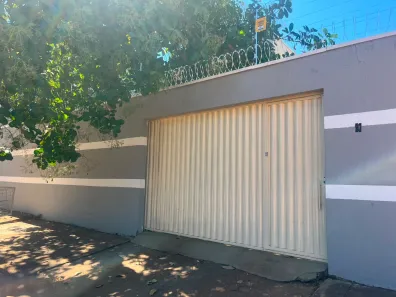 Casa com 3 Quartos para alugar, 300m² no Plano Diretor Norte, Palmas