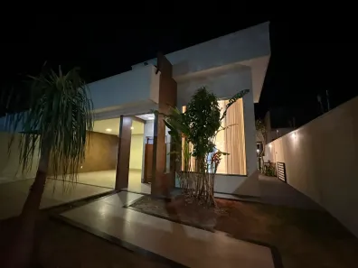 Casa com 3 Quartos à venda, 187m² no Goiânia 2, Goiânia