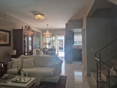 Casa de Condomínio com 3 Quartos à venda, 251m² no Praia de Belas, Porto Alegre