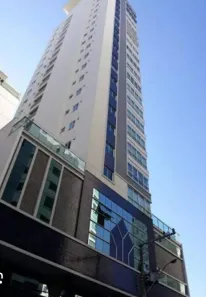 Apartamento com 4 Quartos para venda ou aluguel, 156m² no Meia Praia, Itapema