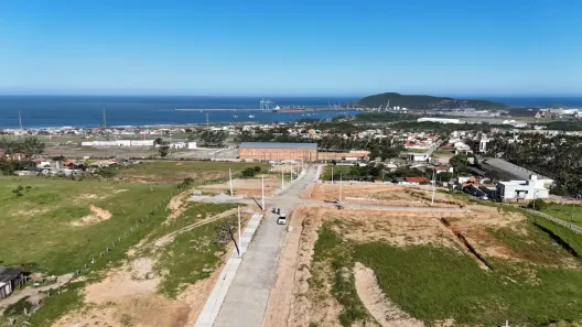 Lote/Terreno à venda, 321m² no Village, Imbituba