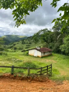Fazenda/Sítio com 1 Quarto à venda, 9000m² no Pedro do Rio, Petrópolis