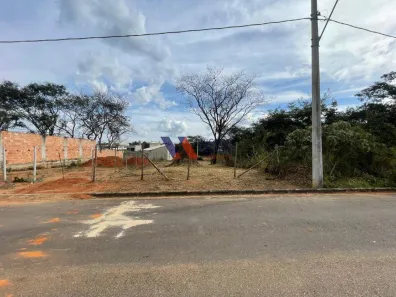 Lote/Terreno à venda, 300m² no Teixeirinha, Betim
