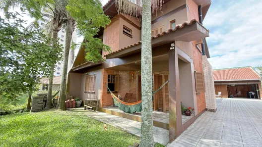 Casa com 6 Quartos à venda, 375m² no Tramandaí, Tramandaí