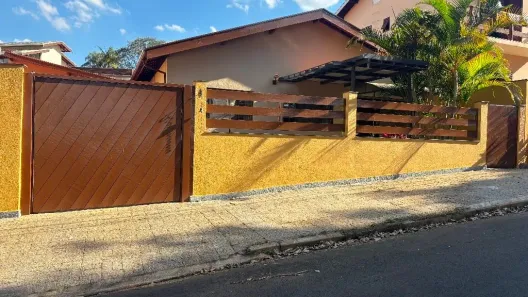 Casa de Condomínio com 5 Quartos para alugar, 253m² no Caminhos de San Conrado (Sousas), Campinas
