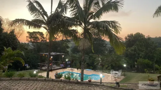 Fazenda/Sítio com 3 Quartos à venda, 170m² no Roseira, Jundiaí