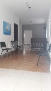 Imóvel Comercial com 1 Quarto para alugar, 105m² no Lídice, Uberlândia