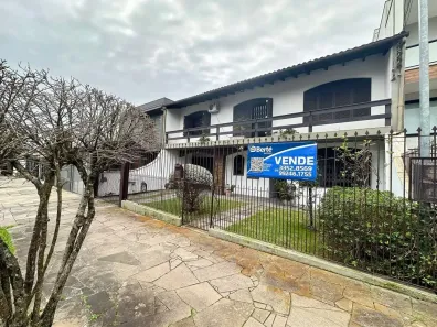 Casa com 4 Quartos à venda, 330m² no Teresópolis, Porto Alegre