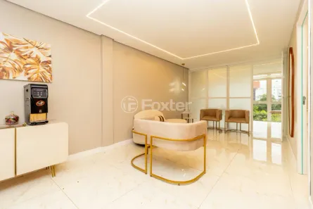 Sala Comercial à venda, 57m² no Três Figueiras, Porto Alegre